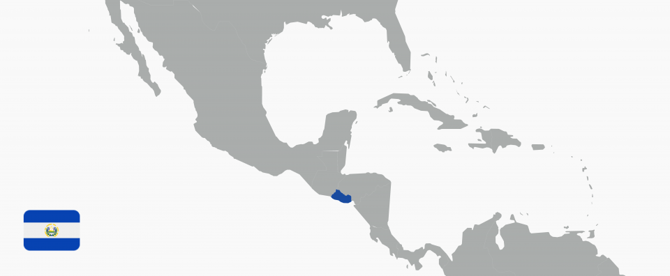 A map of Central America with El Salvador highlighted in blue