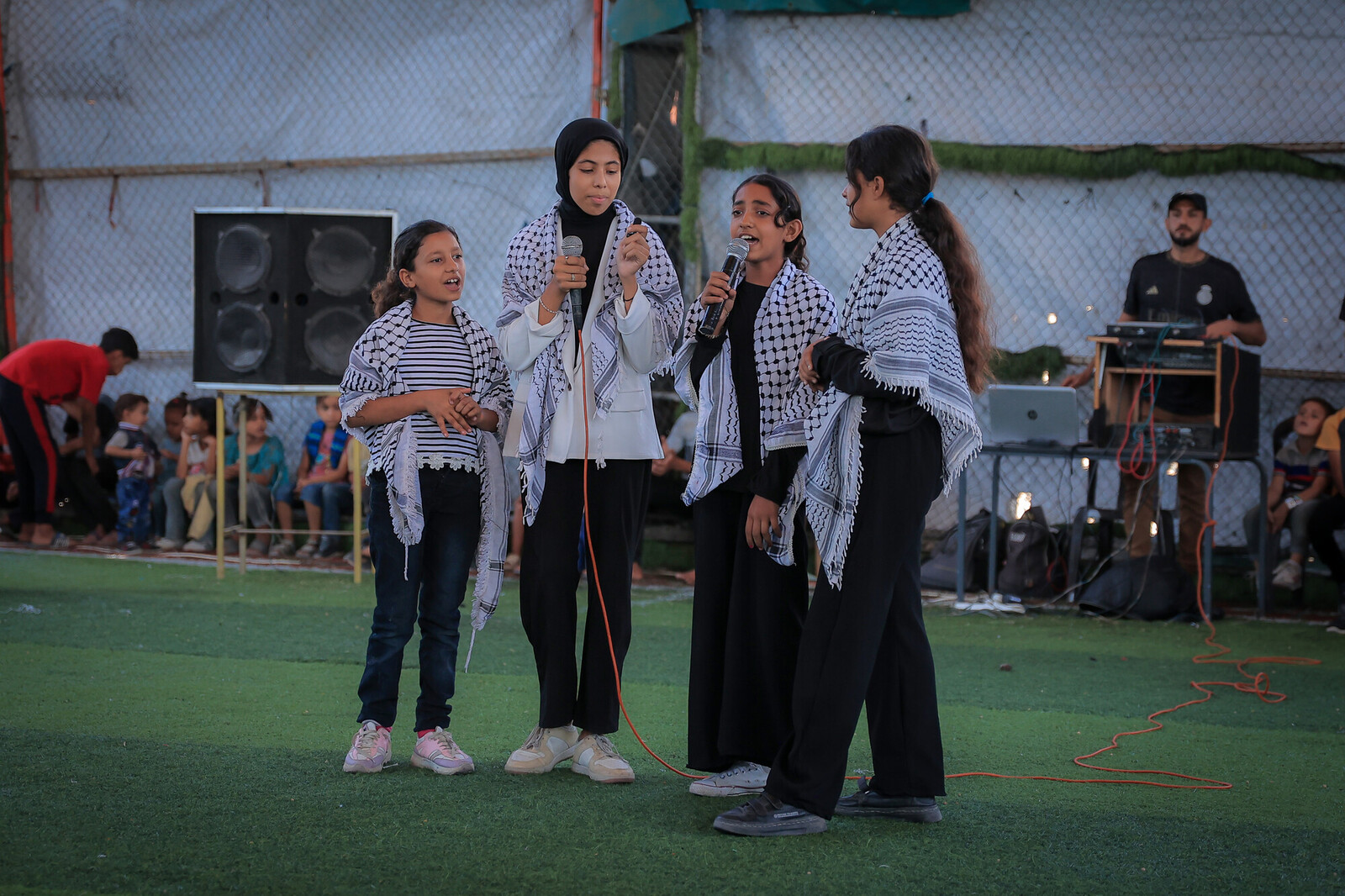 /sites/default/files/2025-10/pb_123975_graduation-ceremony_-educational-project-in-gaza-scr.jpg