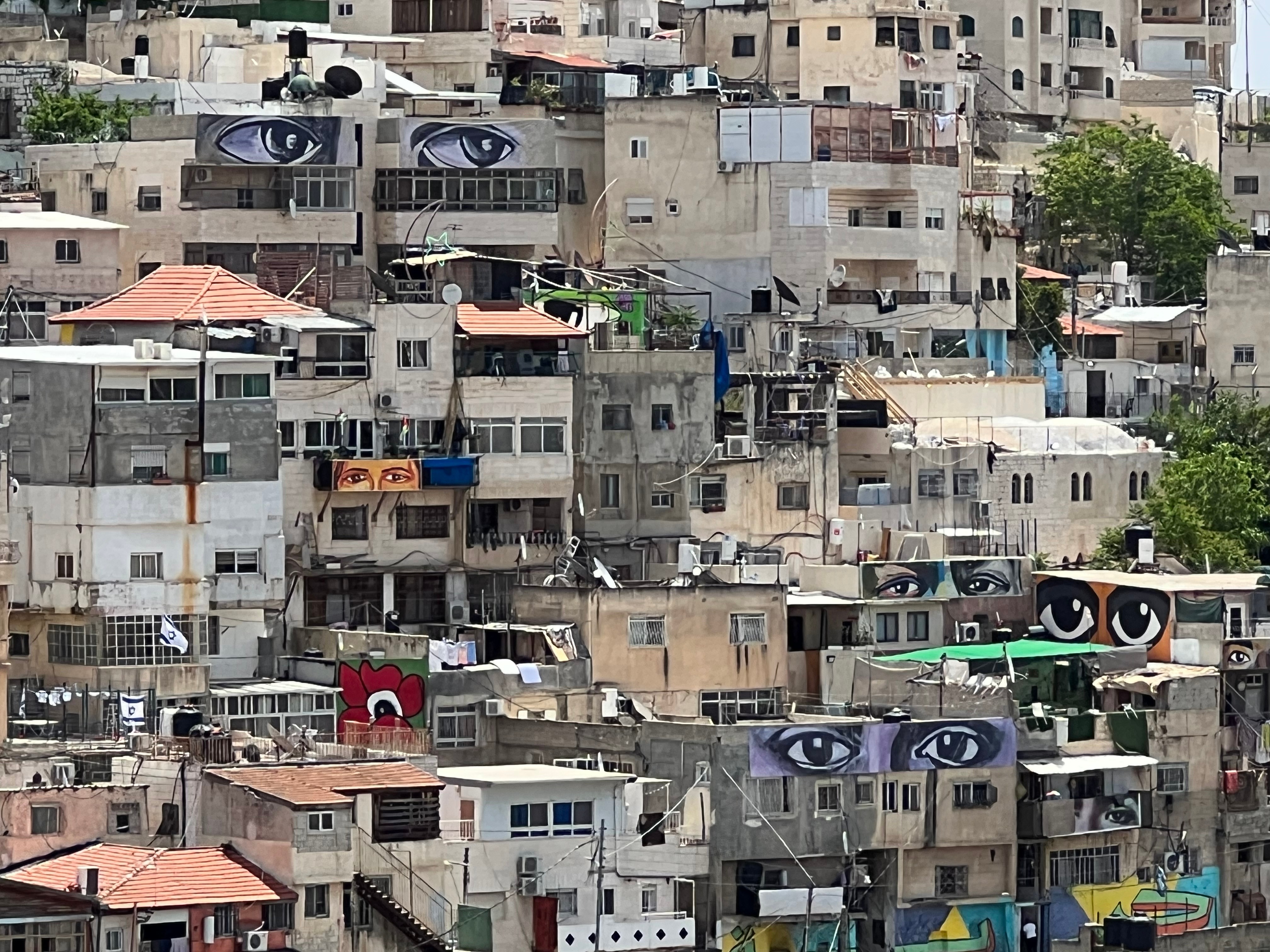 Our weary eyes must keep watch 