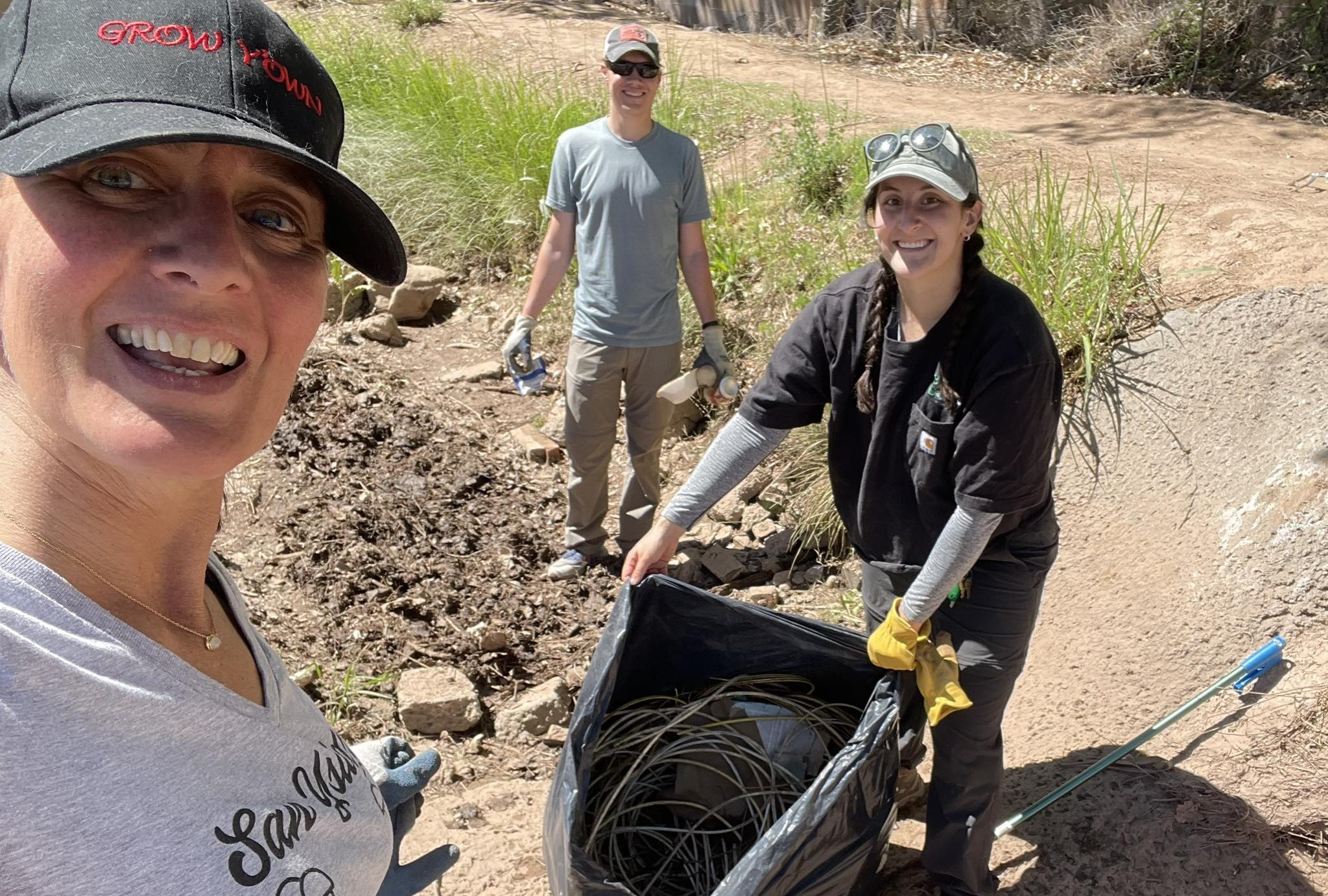 /sites/default/files/2026-06/acequia-clean-up-3.jpg
