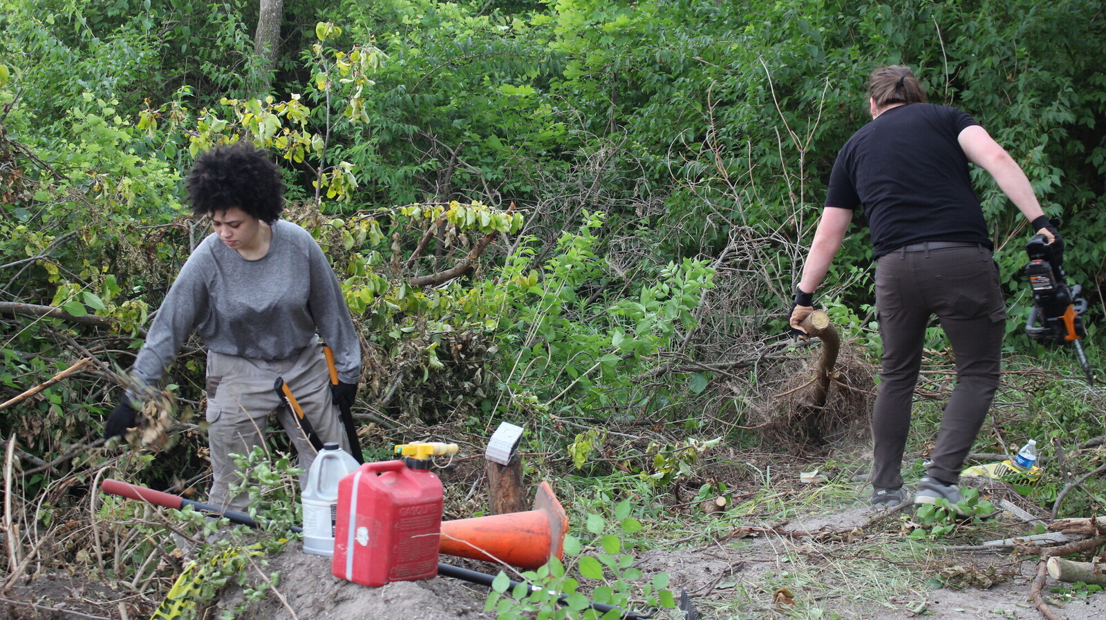 /sites/default/files/2026-07/pb_130330_healing-homes-farm-project-volunteer-day-scr.jpg