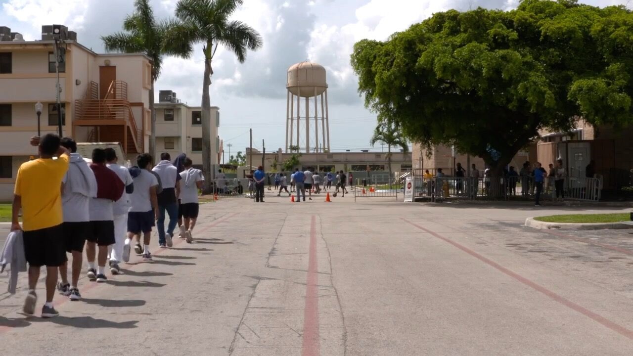 On Father’s Day, Hundreds March to Shut Down Child Detention Center