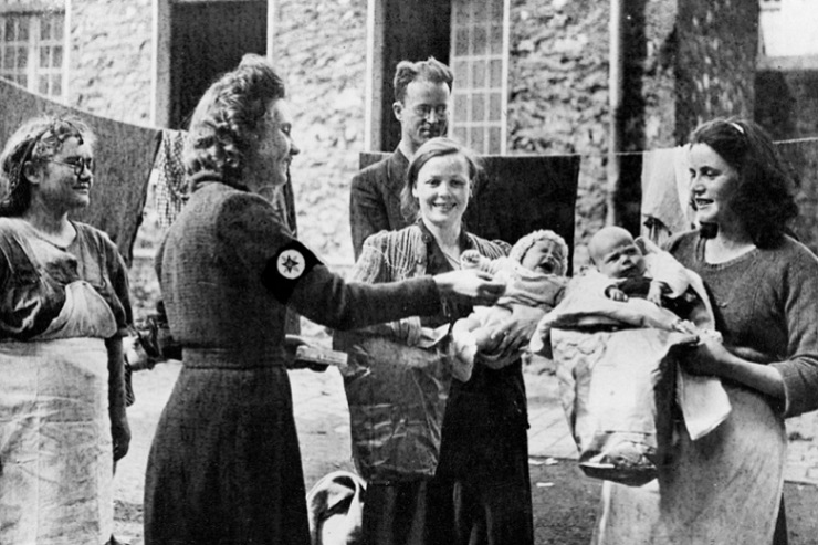 As war overtook Europe, AFSC continued to manage the children’s colonies in southern France, taking in Jews and others fleeing the Nazis. // AFSC